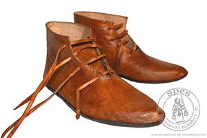 Historyczne buty mskie rcznie szyte. Medieval Market, Hand sewn men\'s shoes 2